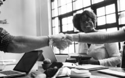 Meta Business Partner: O que é e por que escolher uma empresa certificada para chatbot?
