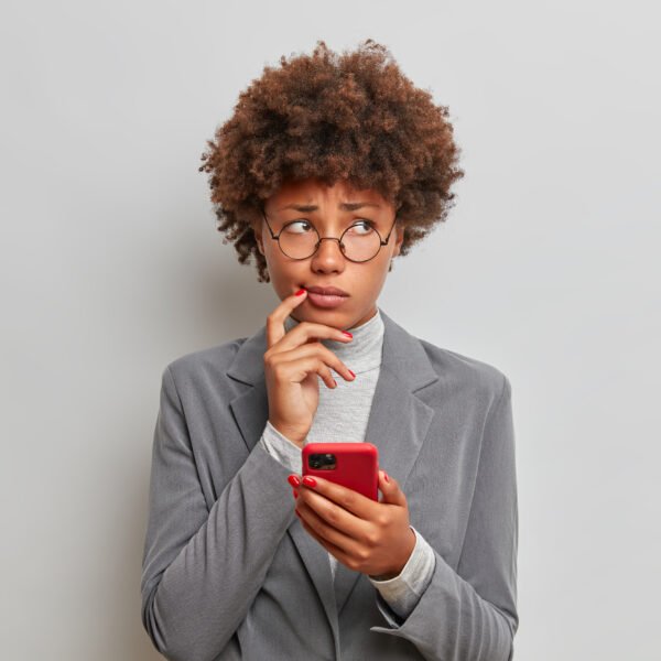 5 mitos sobre chatbots para WhatsApp que seu provedor precisa superar