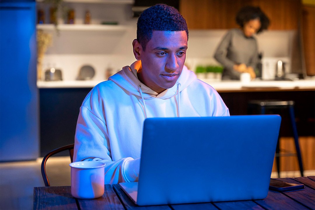 Leia mais sobre o artigo Chatbots inteligentes: como usar para lidar com picos de demanda?